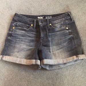 High wasted jean shorts